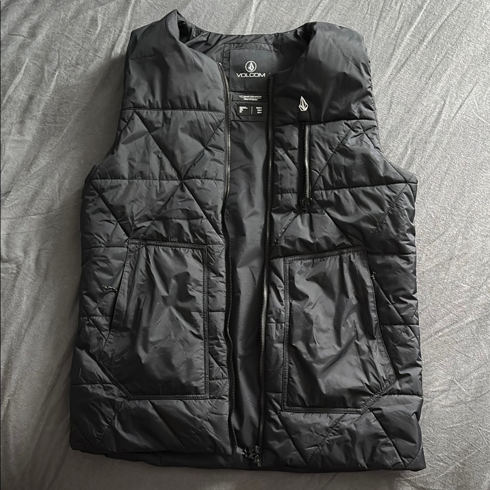 Volcom Men's Black Quilted Vest